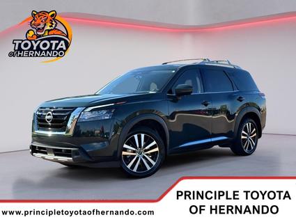 2024 Nissan Pathfinder Hernando MS