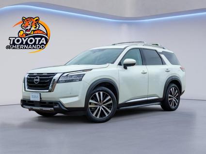 2023 Nissan Pathfinder Hernando MS