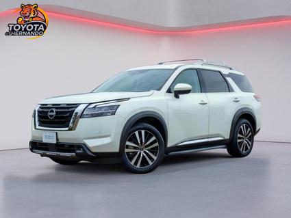 2023 Nissan Pathfinder Hernando MS