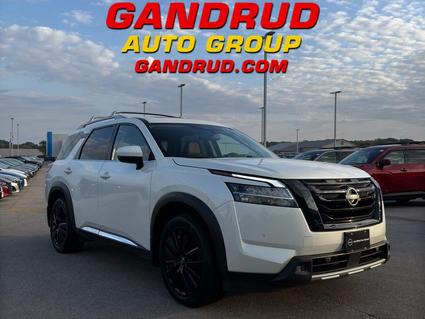 2022 Nissan Pathfinder Green Bay WI