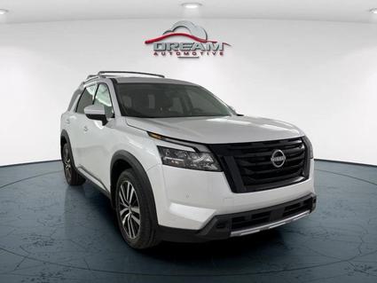 2025 Nissan Pathfinder Lawrence KS