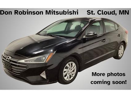 2019 Hyundai Elantra St Cloud MN