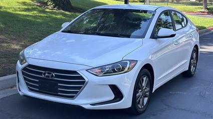 2017 Hyundai Elantra Davis CA