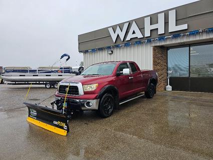 2008 Toyota Tundra Devil's Lake ND