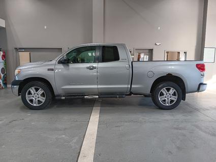 2008 Toyota Tundra Manchester IA