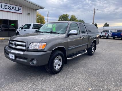 2005 Toyota Tundra Laurel  MT