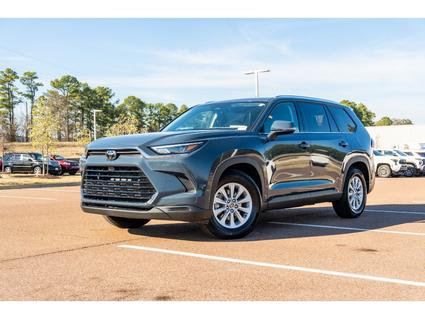 2025 Toyota Grand Highlander Hernando MS