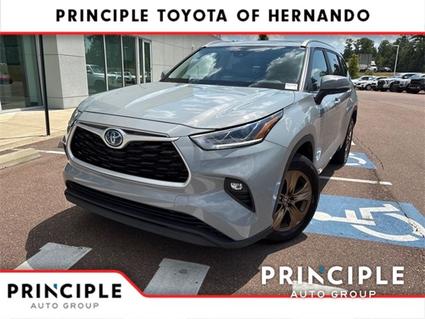 2023 Toyota Highlander Hybrid Hernando MS