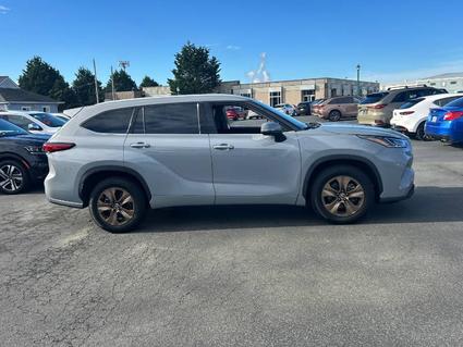 2022 Toyota Highlander Hybrid Eureka CA