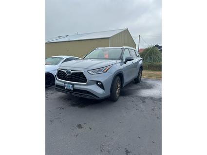 2022 Toyota Highlander Hybrid Brookings OR