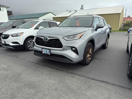 2022 Toyota Highlander Hybrid Brookings OR