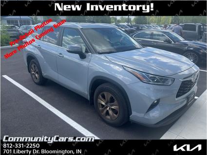 2023 Toyota Highlander Hybrid Bloomington IN
