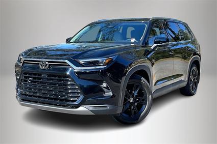 2025 Toyota Grand Highlander Hybrid Fort Walton Beach FL