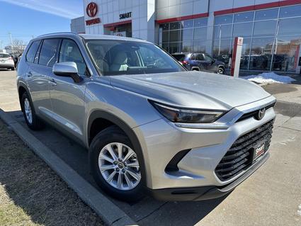 2026 Toyota Grand Highlander Hybrid Davenport IA