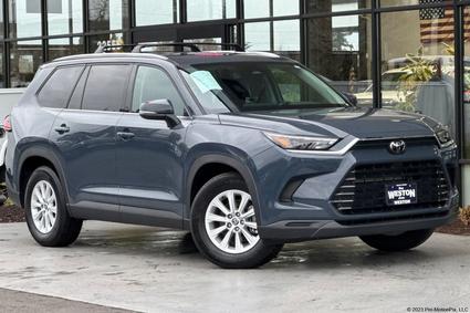 2024 Toyota Grand Highlander Hybrid Vero Beach FL