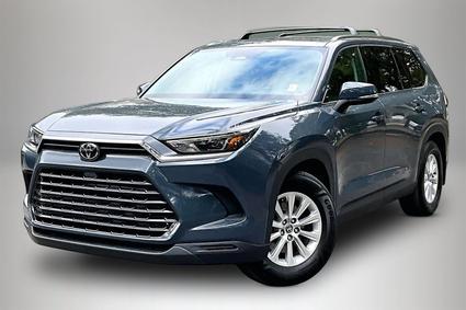 2025 Toyota Grand Highlander Hybrid Fort Walton Beach FL