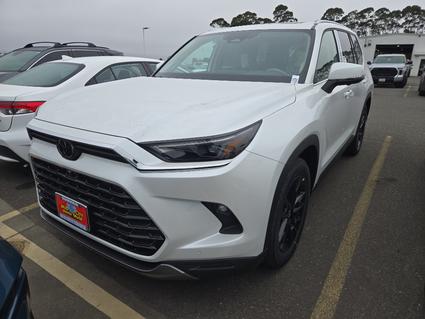 2025 Toyota Grand Highlander Hybrid Vero Beach FL