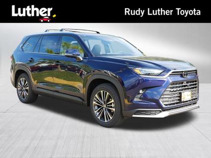 2025 Toyota Grand Highlander Hybrid Minneapolis MN