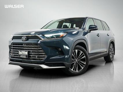 2025 Toyota Grand Highlander Hybrid Minneapolis MN