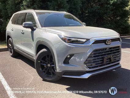 2025 Toyota Grand Highlander Hybrid Vero Beach FL