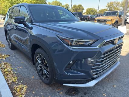 2026 Toyota Grand Highlander Hybrid Dodge City KS