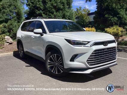 2024 Toyota Grand Highlander Hybrid Vero Beach FL
