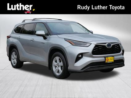2021 Toyota Highlander Hybrid Minneapolis MN
