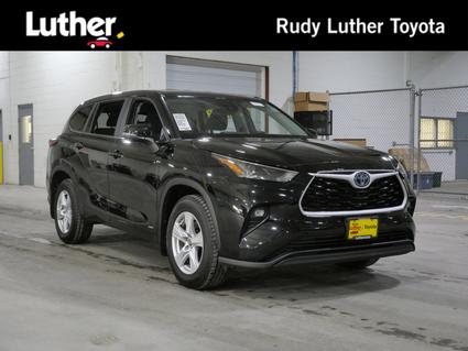 2023 Toyota Highlander Hybrid Minneapolis MN