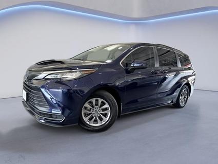 2022 Toyota Sienna Hernando MS