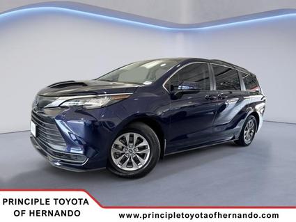 2022 Toyota Sienna Hernando MS