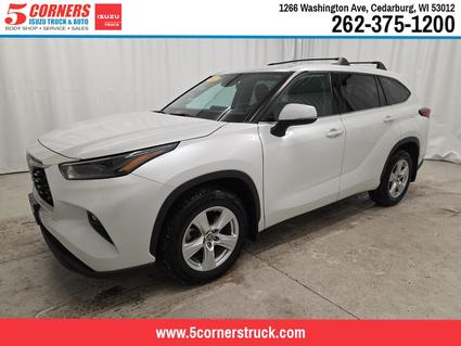 2022 Toyota Highlander Cedarburg WI