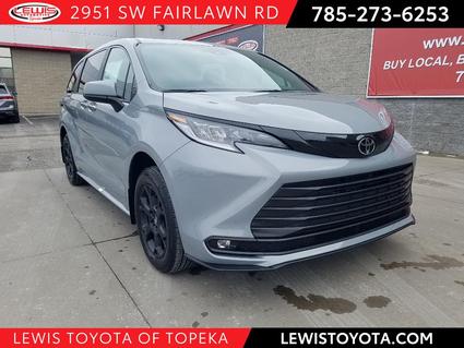 2026 Toyota Sienna Topeka KS