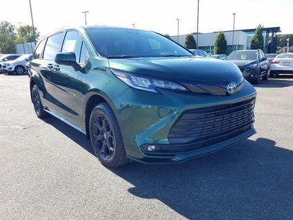 2025 Toyota Sienna Topeka KS