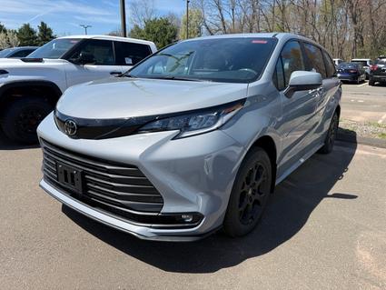 2026 Toyota Sienna Manchester CT