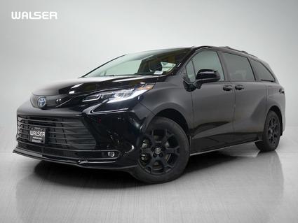 2025 Toyota Sienna Minneapolis MN
