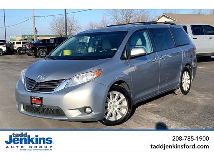 2013 Toyota Sienna Blackfoot ID