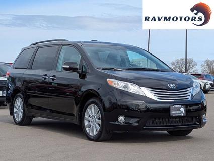 2013 Toyota Sienna Burnsville MN