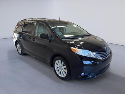 2014 Toyota Sienna Brunswick OH