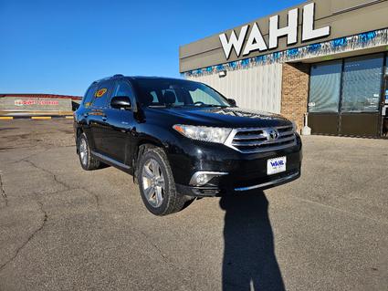 2012 Toyota Highlander Devil's Lake ND