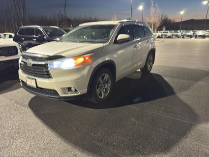 2016 Toyota Highlander Bloomington IN