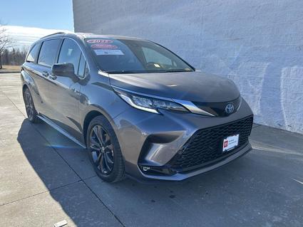 2022 Toyota Sienna Davenport IA