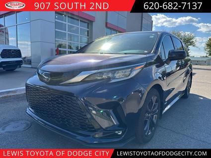 2021 Toyota Sienna Dodge City KS