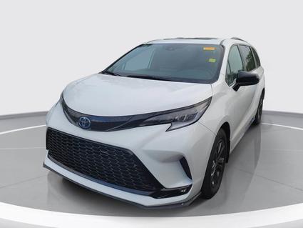 2025 Toyota Sienna Jacksonville FL