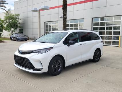 2025 Toyota Sienna Jacksonville FL