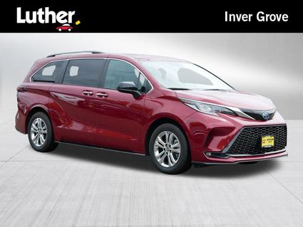 2022 Toyota Sienna Inver Grove Heights MN
