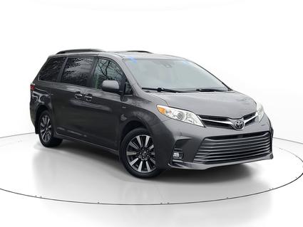 2019 Toyota Sienna Canton MI