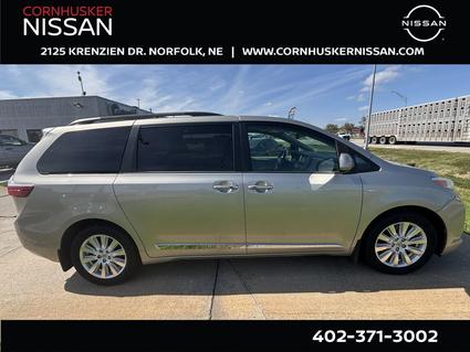 2017 Toyota Sienna Norfolk NE