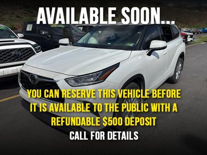 2022 Toyota Highlander Clarksburg WV