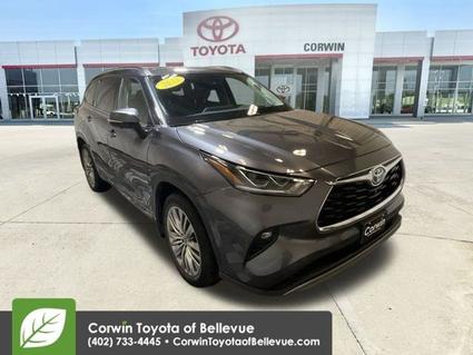 2023 Toyota Highlander Hybrid Bellevue NE