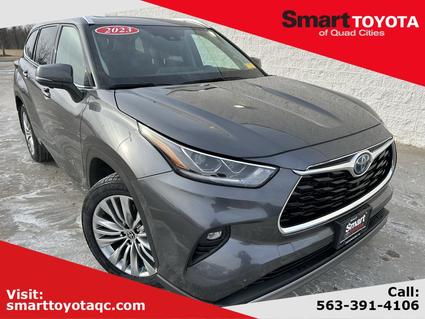 2023 Toyota Highlander Hybrid Davenport IA